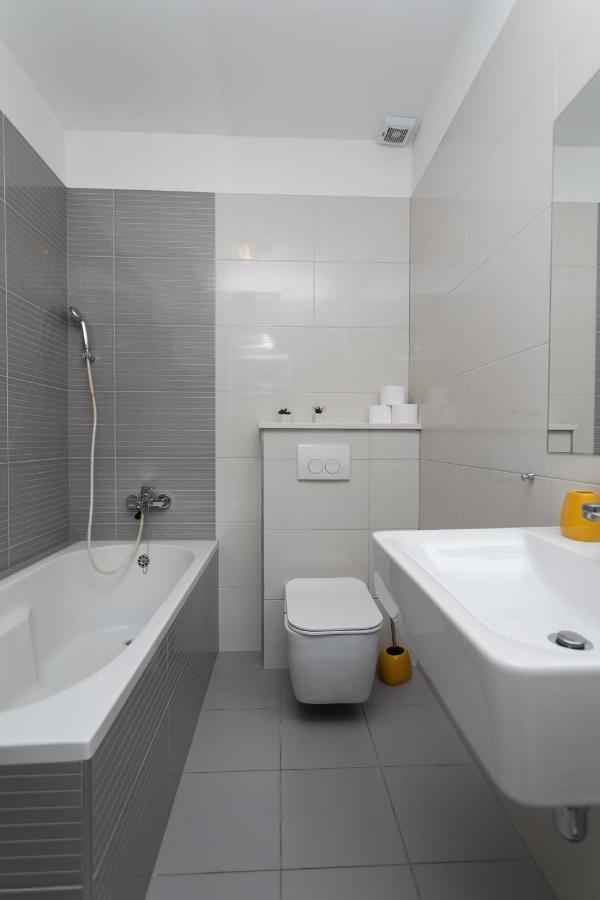 Bloom Apartment スプリト エクステリア 写真